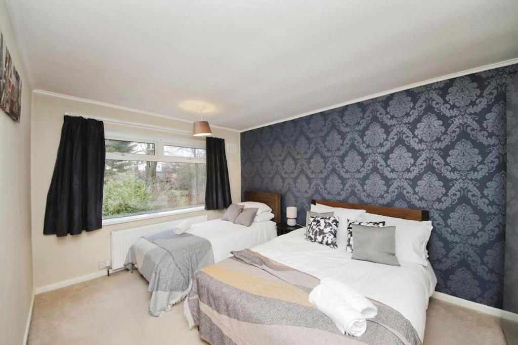 Beautiful Home Close To Town Free Netflix, Wifi Solihull Exteriör bild